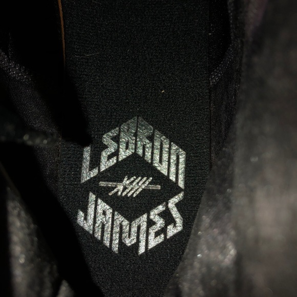 LeBron 13 Anthracite Like New size 12 - Picture 4 of 5
